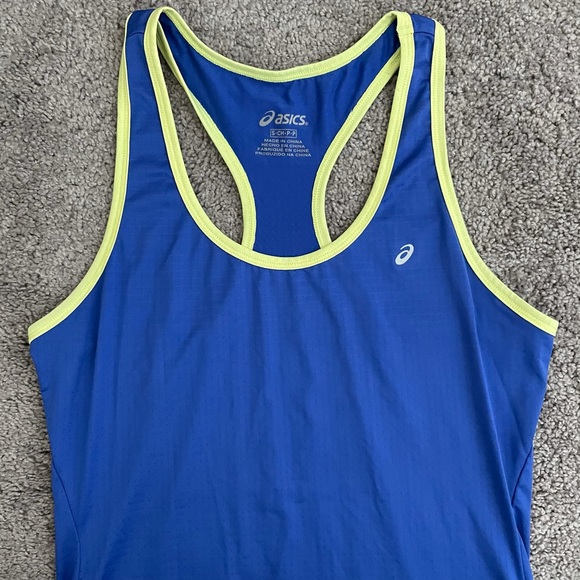 ASICS Workout Top - Picture 2 of 4